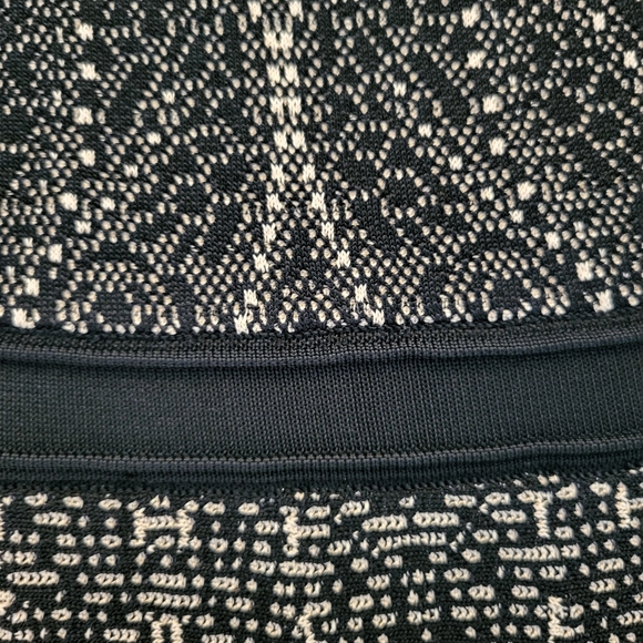 Reiss Jaquard print textured knit dress US 10 - Picture 12 of 16